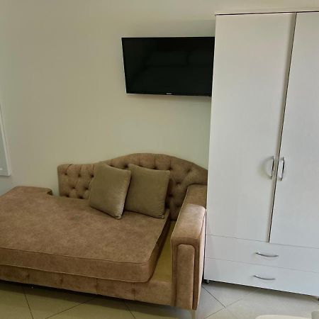 Seaside Rooms & Apartments סרנדה מראה חיצוני תמונה